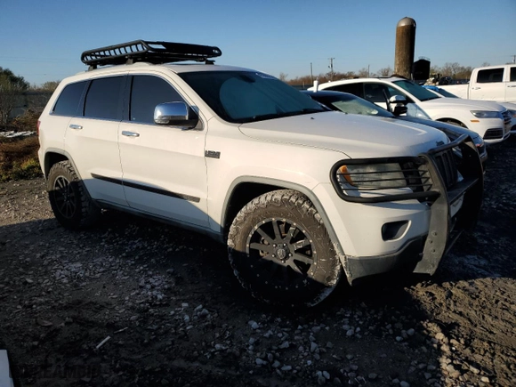 2011 Jeep Grand Cherokee Limited with VIN 1J4RR5GTXBC655417, listed as a Copart auction lot 47260575 with 163,711 mi miles and Salvage Title. Bid and sale history available at carsss.com. Image 4.