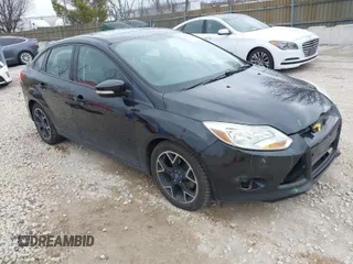 2012 Ford Focus SE with VIN 1FAHP3F24CL173182, listed as a IAAI auction lot 41905495 with 119,663 mi miles. Bid and sale history available at carsss.com. Image 1.