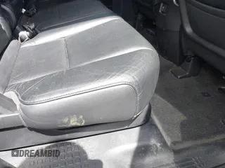 2011 Honda Pilot EX-L with VIN 5FNYF4H59BB090116, listed as a IAAI auction lot 42048811 with 158,857 mi miles and . Bid and sale history available at carsss.com. Image 8.