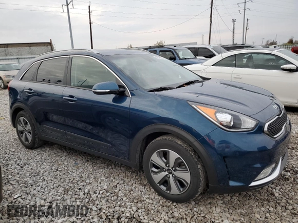 2019 Kia Niro Touring with VIN KNDCE3LC2K5312266, listed as a Copart auction lot 80766574 with 71,560 mi miles and Salvage Title. Bid and sale history available at carsss.com. Image 4.