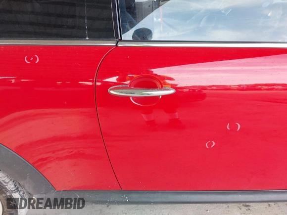 2011 MINI Hardtop with VIN WMWSU3C57BT184132, listed as a IAAI auction lot 42424168 with 65,985 mi miles and . Bid and sale history available at DreamBid. Image 6.