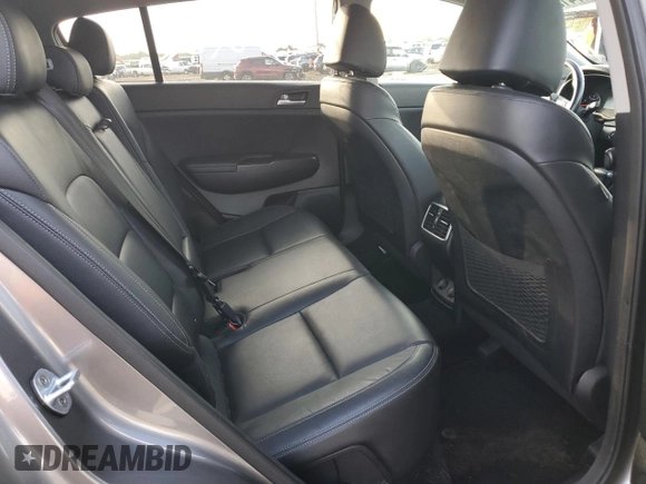 2017 Kia Sportage EX with VIN KNDPN3AC7H7085822, listed as a Copart auction lot 50383765 with 153,815 mi miles and Non Repairable. Bid and sale history available at carsss.com. Image 11.