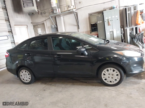 2015 Ford Fiesta S with VIN 3FADP4AJ0FM186887, listed as a IAAI auction lot 41948072 with 79,447 mi miles. Bid and sale history available at carsss.com. Image 13.
