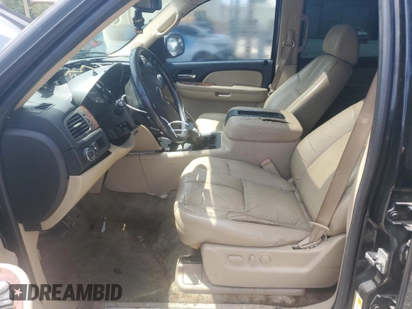 2007 Chevrolet Tahoe LT with VIN 1GNFC13047R104121, listed as a Copart auction lot 60819315 with 273,969 mi miles and Salvage title. Bid and sale history available at DreamBid. Image 7.