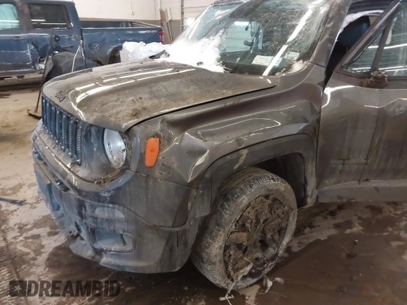 2016 Jeep Renegade Latitude with VIN ZACCJBBTXGPD19844, listed as a IAAI auction lot 41385777 with 102,891 mi miles. Bid and sale history available at carsss.com. Image 6.