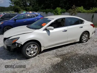 2017 Nissan Altima SR with VIN 1N4AL3AP6HN333378, listed as a Copart auction lot 57294785 with 254,621 mi miles and Salvage title. Bid and sale history available at DreamBid. Image 1.