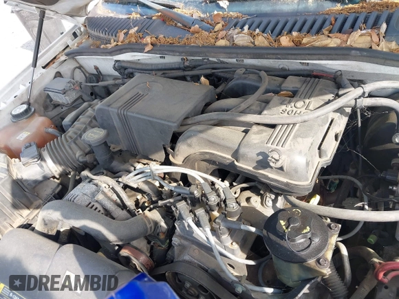 2002 Ford Explorer XLT with VIN 1FMZU73E52ZB31608, listed as a IAAI auction lot 42207608 with Not provided miles and . Bid and sale history available at DreamBid. Image 10.