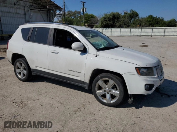 2015 Jeep Compass Latitude with VIN 1C4NJCEB4FD131416, listed as a Copart auction lot 74543774 with 122,358 mi miles and Salvage Title. Bid and sale history available at carsss.com. Image 4.