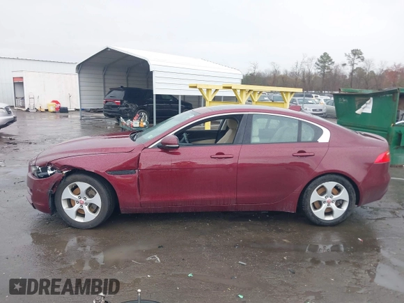 2017 Jaguar XE 25t z VIN SAJAR4BG5HA966931, wystawiony jako IAAI lot #41798260 z przebiegiem 147 422 mil mil oraz . Historia ofert i sprzedaży dostępna na DreamBid. Obrazek 14.
