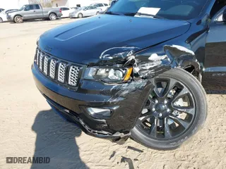 2021 Jeep Grand Cherokee Laredo X with VIN 1C4RJFAG4MC529961, listed as a IAAI auction lot 41651822 with 32,601 mi miles. Bid and sale history available at carsss.com. Image 12.