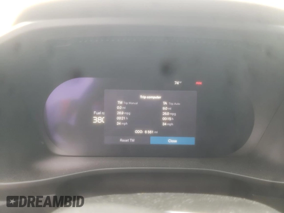 2023 Volvo XC40 Ultimate Bright Theme с VIN YV4L12UA8P2037138, выставлен на аукционе Copart как лот 43760214 с пробегом 6 561 миль миль и . История ставок и продаж доступна на DreamBid. Изображение 9.