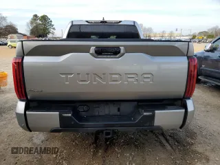 2022 Toyota Tundra 2WD SR5 with VIN 5TFLA5AB8NX015593, listed as a Copart auction lot 45857105 with 49,660 mi miles and Salvage Title. Bid and sale history available at carsss.com. Image 6.