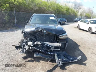 2020 BMW X5 xDrive40i with VIN 5UXCR6C03L9B42670, listed as a IAAI auction lot 41977126 with Not provided miles and . Bid and sale history available at DreamBid. Image 12.