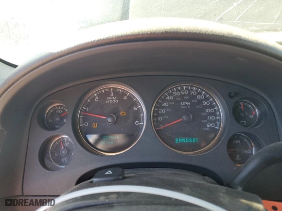 2007 Chevrolet Avalanche LTZ with VIN 3GNFK12317G263676, listed as a Copart auction lot 47012745 with 207,640 mi miles and Clean Title. Bid and sale history available at carsss.com. Image 9.