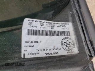 1998 Volvo V70 XC with VIN YV1LZ5642W2435930, listed as a Copart auction lot 52203545 with 254,226 mi miles and Salvage Title. Bid and sale history available at carsss.com. Image 12.