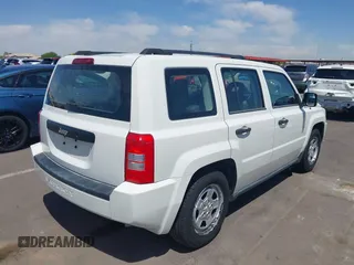 2008 Jeep Patriot Sport with VIN 1J8FT28098D722050, listed as a IAAI auction lot 42173974 with 125,343 mi miles and . Bid and sale history available at DreamBid. Image 4.