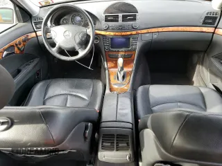 2004 Mercedes-Benz E-Class 3.2L with VIN WDBUF82JX4X121408, listed as a Copart auction lot 44961845 with 191,778 mi miles and Salvage Title. Bid and sale history available at carsss.com. Image 8.