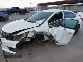 2018 Nissan Altima SV with VIN 1N4AL3AP6JC213193, listed as a IAAI auction lot 41880679 with 109,594 mi miles and . Bid and sale history available at carsss.com. Image 6.