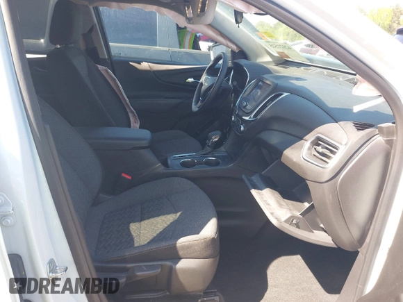 2024 Chevrolet Equinox LT z VIN 3GNAXKEG3RS232431, wystawiony jako IAAI lot #42021525 z przebiegiem 8 090 mil mil oraz . Historia ofert i sprzedaży dostępna na DreamBid. Obrazek 5.