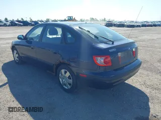 2005 Hyundai Elantra GLS with VIN KMHDN56D85U166496, listed as a IAAI auction lot 42083027 with 222,938 mi miles and . Bid and sale history available at DreamBid. Image 3.