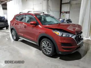 2020 Hyundai Tucson SEL z VIN KM8J3CAL7LU086146, wystawiony jako Copart lot #52066105 z przebiegiem 121 334 mil mil oraz Szkoda całkowita • Salvage title. Historia ofert i sprzedaży dostępna na DreamBid. Obrazek 4.