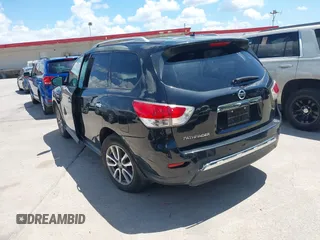 2015 Nissan Pathfinder SV with VIN 5N1AR2MNXFC660187, listed as a IAAI auction lot 42612648 with 136,873 mi miles and . Bid and sale history available at DreamBid. Image 3.