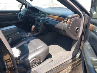 1998 Cadillac Seville Touring STS with VIN 1G6KY5499WU916185, listed as a IAAI auction lot 42035783 with 164,763 mi miles. Bid and sale history available at carsss.com. Image 5.