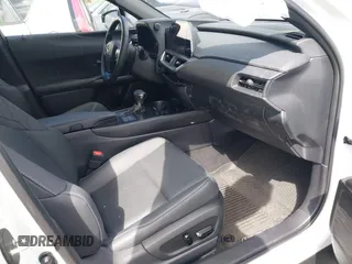 2024 Lexus UX 250h Premium with VIN JTHP9JBH3R2077751, listed as a IAAI auction lot 41943549 with 3,497 mi miles and . Bid and sale history available at DreamBid. Image 5.