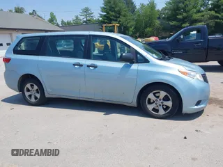 2016 Toyota Sienna L with VIN 5TDZK3DC4GS750290, listed as a IAAI auction lot 39672982 with 138,554 mi miles and . Bid and sale history available at DreamBid. Image 1.