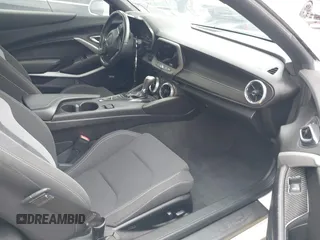 2018 Chevrolet Camaro 1LT with VIN 1G1FB1RS2J0142116, listed as a IAAI auction lot 42235855 with 85,908 mi miles and . Bid and sale history available at DreamBid. Image 5.