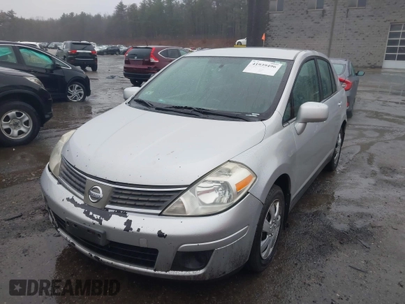 2008 Nissan Versa 1.8 S with VIN 3N1BC11E78L402230, listed as a IAAI auction lot 41939496 with 311,341 mi miles. Bid and sale history available at carsss.com. Image 2.