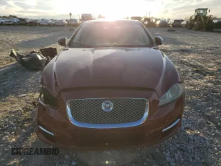 2012 Jaguar XJ with VIN SAJWA1CB3CLV37685, listed as a Copart auction lot 87586005 with 59,885 mi miles and Salvage title. Bid and sale history available at DreamBid. Image 5.