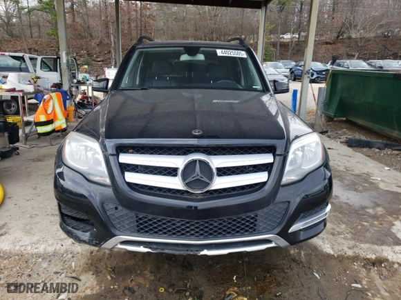 2014 Mercedes-Benz GLK-Class GLK 350 with VIN WDCGG5HB9EG323078, listed as a Copart auction lot 44025505 with NaN miles and Salvage Title. Bid and sale history available at carsss.com. Image 5.