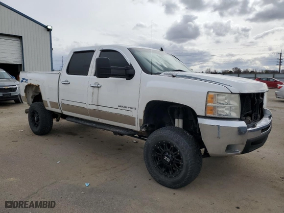 2007 Chevrolet Silverado 2500HD LT w/1LT with VIN 1GCHK23607F535894, listed as a Copart auction lot 48376265 with 168,469 mi miles and Salvage Title. Bid and sale history available at carsss.com. Image 4.