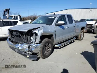 2016 Chevrolet Silverado 1500 LT with VIN 1GCRCREC2GZ329388, listed as a Copart auction lot 89204955 with 133,503 mi miles and Salvage Title. Bid and sale history available at DreamBid. Image 1.