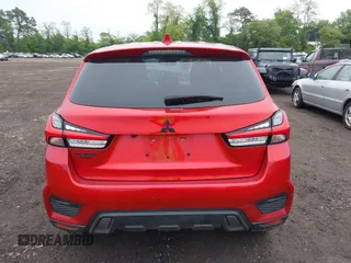 2021 Mitsubishi Outlander ES z VIN JA4APUAU6MU033599, wystawiony jako IAAI lot #42367650 z przebiegiem 20 565 mil mil oraz . Historia ofert i sprzedaży dostępna na DreamBid. Obrazek 16.
