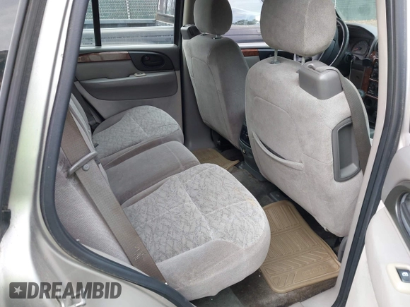 2004 Isuzu Ascender S с VIN 4NUDS13S542101645, выставлен на аукционе IAAI как лот 41909047 с пробегом 102 507 миль миль и . История ставок и продаж доступна на DreamBid. Изображение 8.