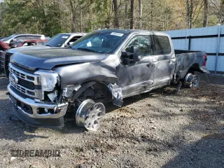2024 Ford F-250 XL z VIN 1FT7W2BN9REE75941, wystawiony jako Copart lot #49050045 z przebiegiem 4 760 mil mil oraz Szkoda całkowita • Salvage title. Historia ofert i sprzedaży dostępna na DreamBid. Obrazek 1.
