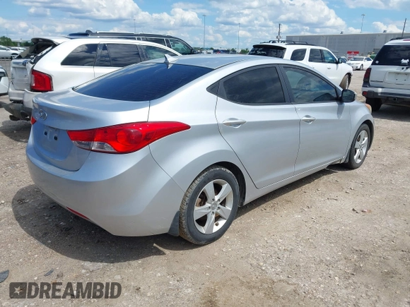 2013 Hyundai Elantra Limited with VIN 5NPDH4AE6DH392129, listed as a IAAI auction lot 42218163 with 185,124 mi miles and . Bid and sale history available at DreamBid. Image 4.