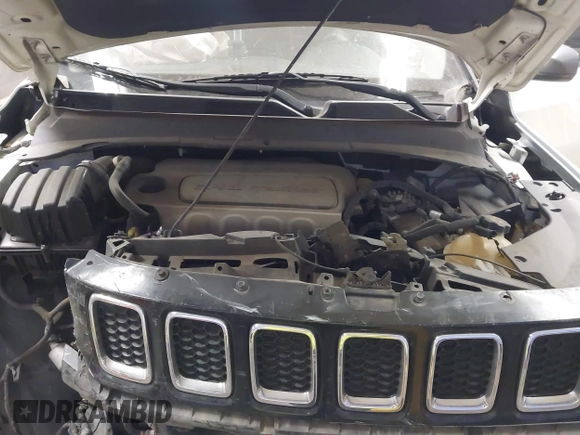 2019 Jeep Compass Trailhawk with VIN 3C4NJDDB8KT668110, listed as a IAAI auction lot 41700848 with 75,855 mi miles and . Bid and sale history available at carsss.com. Image 10.