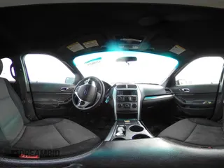 2013 Ford Police Interceptor Utility z VIN 1FM5K8AR4DGA51599, wystawiony jako IAAI lot #41589375 z przebiegiem 198 053 mil mil oraz . Historia ofert i sprzedaży dostępna na DreamBid. Obrazek 23.
