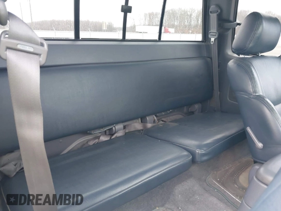 1997 Toyota T100 SR5 with VIN JT4UN24D7V0048050, listed as a IAAI auction lot 41556487 with 325,187 mi miles and . Bid and sale history available at DreamBid. Image 8.