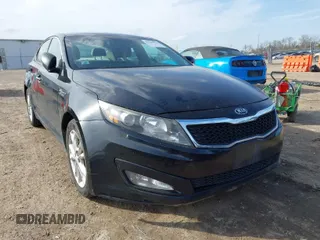 2013 Kia Optima LX with VIN 5XXGM4A77DG146177, listed as a IAAI auction lot 41769708 with 133,604 mi miles. Bid and sale history available at carsss.com. Image 1.