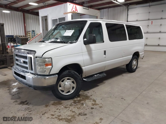 2012 Ford Econoline Wagon XL with VIN 1FBNE3BLXCDB00141, listed as a IAAI auction lot 41623087 with 173,289 mi miles. Bid and sale history available at carsss.com. Image 17.