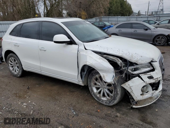 2015 Audi Q5 Premium Plus с VIN WA1VFCFP8FA086326, выставлен на аукционе Copart как лот 82261654 с пробегом 235 148 миль миль и Списание • Salvage title. История ставок и продаж доступна на DreamBid. Изображение 4.