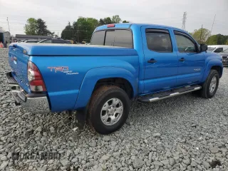 2011 Toyota Tacoma with VIN 5TFLU4EN4BX012594, listed as a Copart auction lot 53236395 with 171,039 mi miles and Salvage Title. Bid and sale history available at carsss.com. Image 3.
