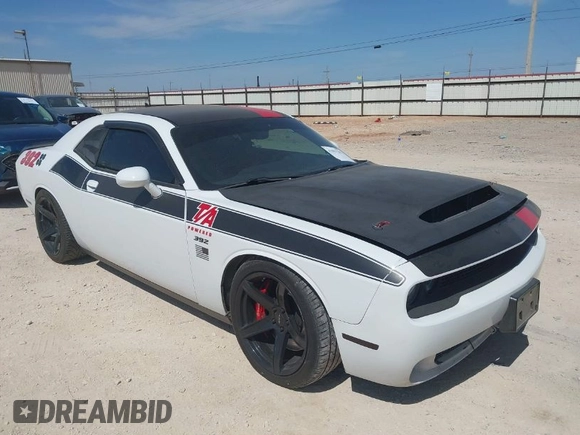 2019 Dodge Challenger R/T Scat Pack Widebody z VIN 2C3CDZFJ1KH546489, wystawiony jako IAAI lot #41857292 z przebiegiem 61 055 mil mil oraz . Historia ofert i sprzedaży dostępna na DreamBid. Obrazek 1.
