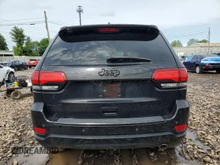 2017 Jeep Grand Cherokee Altitude z VIN 1C4RJFAG4HC863011, wystawiony jako Copart lot #55842965 z przebiegiem Nie podano mil oraz Szkody całkowita. Historia ofert i sprzedaży dostępna na DreamBid. Obrazek 6.