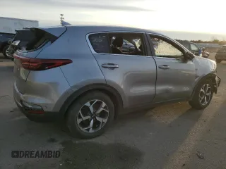 2021 Kia Sportage LX with VIN KNDPMCAC2M7897848, listed as a Copart auction lot 44175375 with 32,922 mi miles and Salvage Title. Bid and sale history available at carsss.com. Image 3.