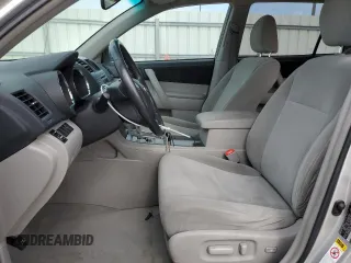 2010 Toyota Highlander z VIN 5TDZK3EH0AS020782, wystawiony jako Copart lot #54514925 z przebiegiem 204 086 mil mil oraz Szkoda całkowita • Salvage title. Historia ofert i sprzedaży dostępna na DreamBid. Obrazek 7.